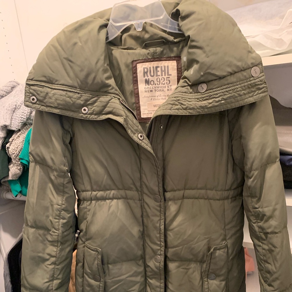 Army green puffer